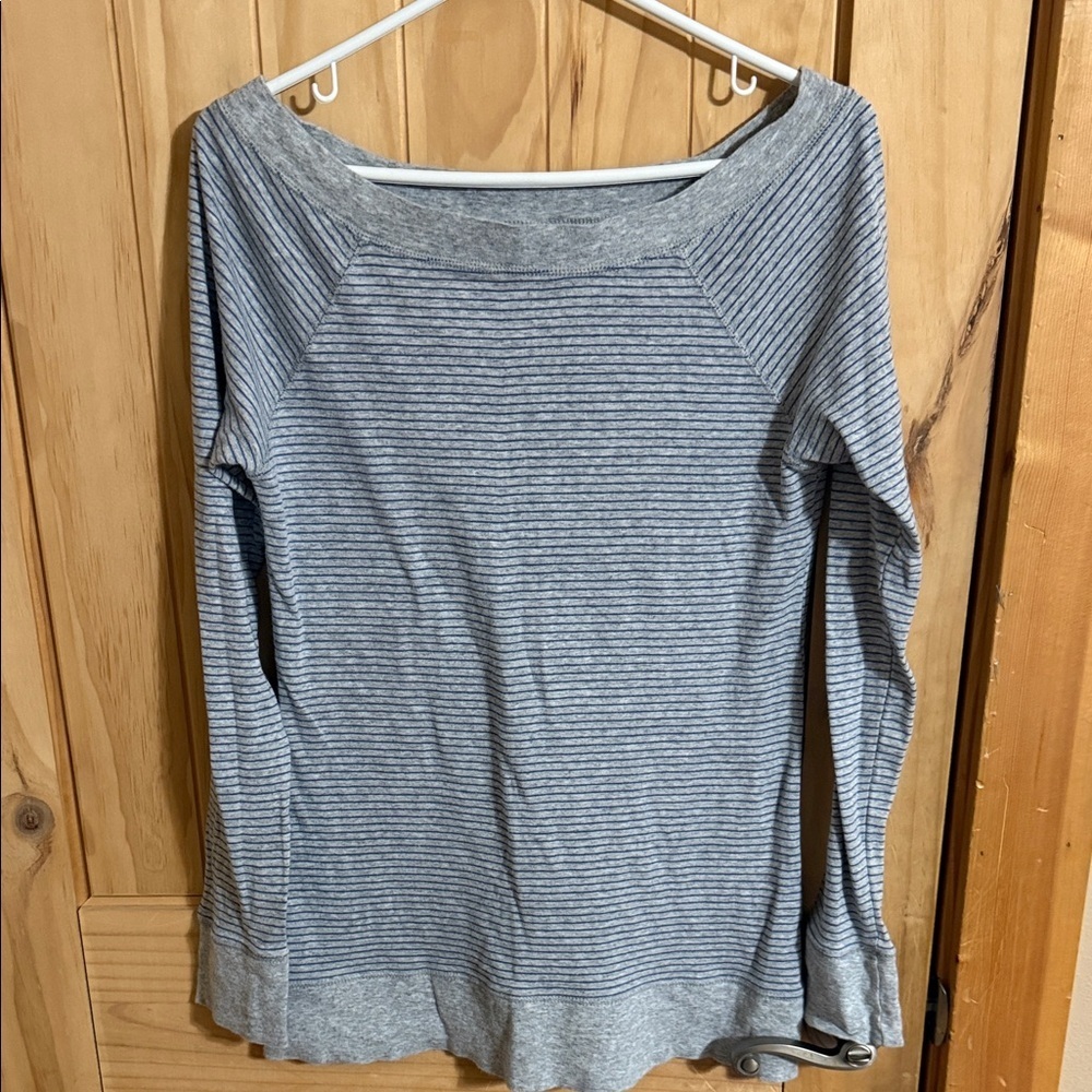 Old Navy Gray and Blue Striped Women's Top